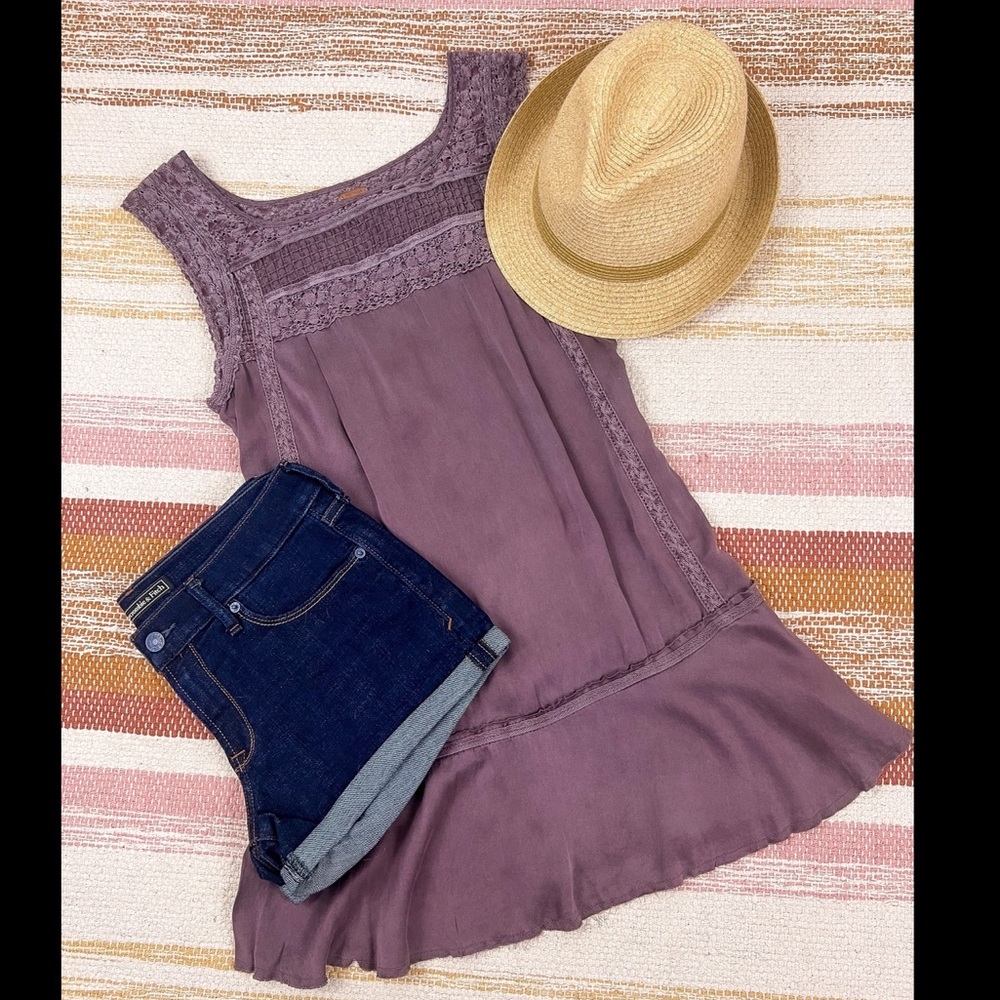 FREE PEOLE Boho Top 💜